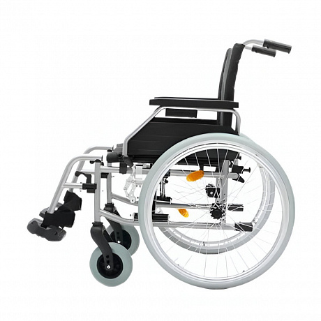 Кресло-коляска Dietz для инвалидов Tomtar MR-S с пневматическими колесами. Изображение 4 из 5